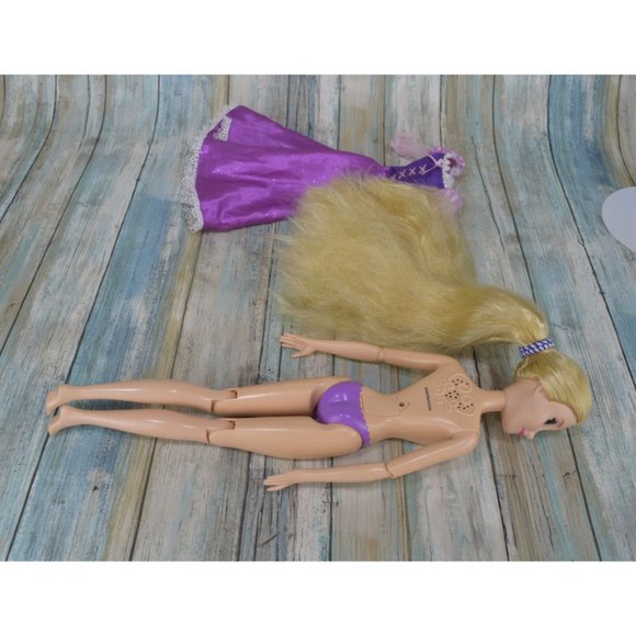 RARE Disney Store Tangled Rapunzel 16" Singing Doll 🎵When Will My Life Begin🎵 - Picture 11 of 12